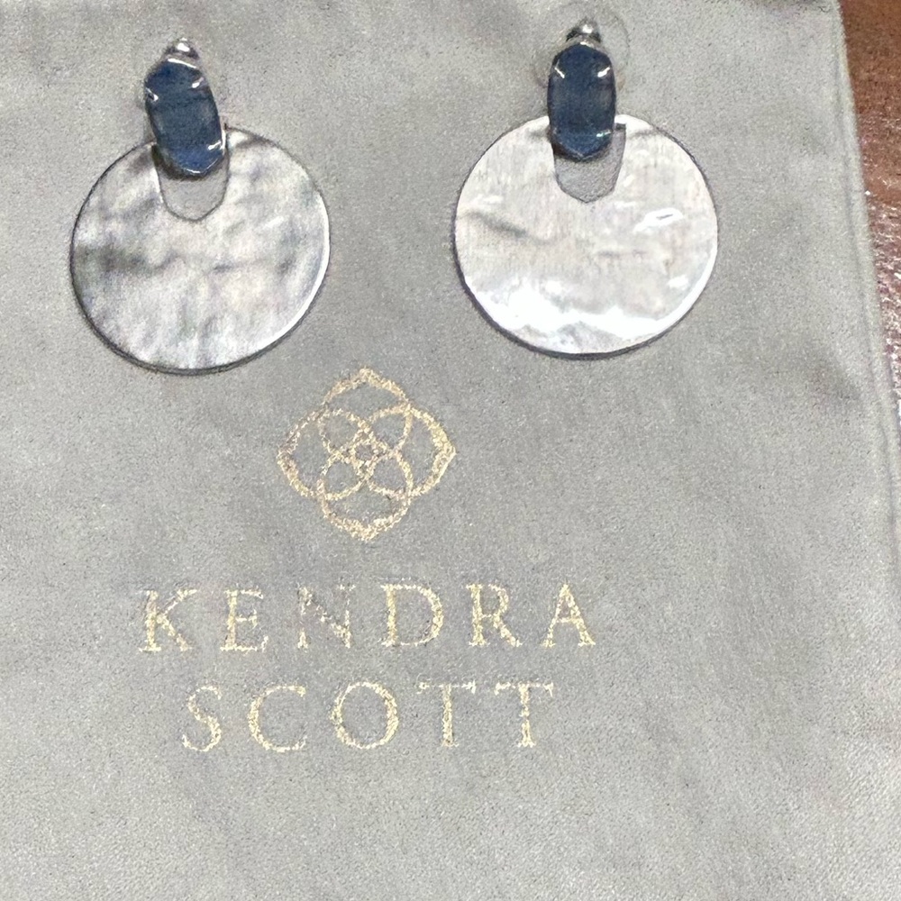 Kendra Scott DiDi earrings hammered silver tone with light blue glass stone